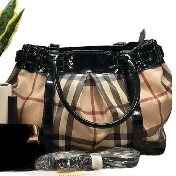 Burberry nova check shoulder bag - Picture 1 of 14